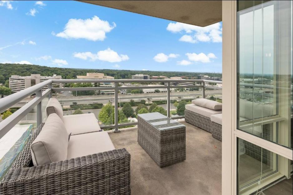 Hala Tysons Aparthotel McLean Exterior foto